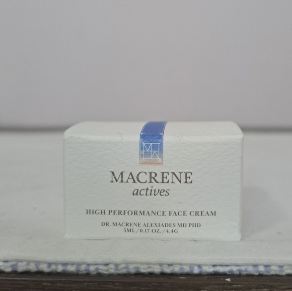 Macrene high performance face cream NWT - Picture 2 of 6